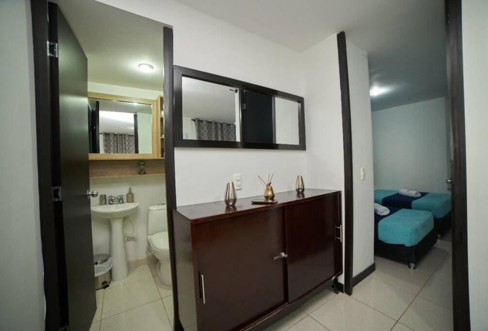 Apartamento Cerca Parque Del Cafe Con Piscina Montenegro Exterior foto
